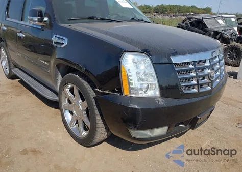 2011 Cadillac Escalade Hybrid Standard z USA, uszkodzony, nr VIN 1GYS4EEJ9BR112588